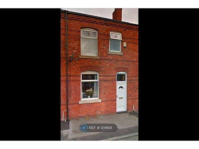 3 Bedroom Terraced House To Rent In Vauxhall Road, Wigan, WN1