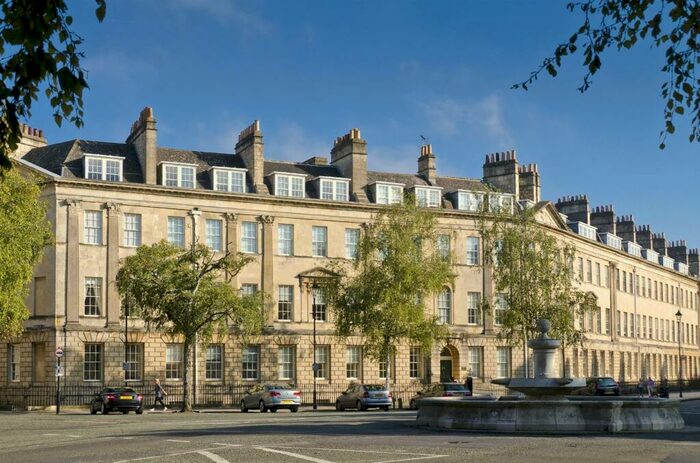 1 Bedroom Apartment To Rent In Connaught Mansions, Bath, BA2