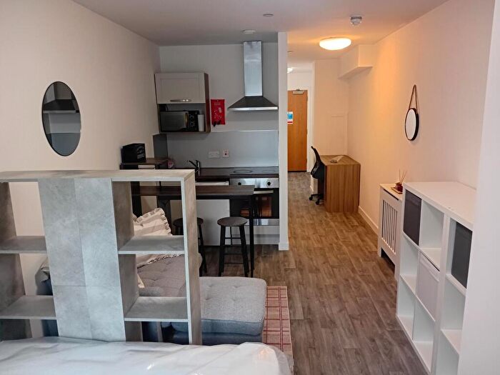 Studio To Rent In Jamaica Street, Glasgow, G1