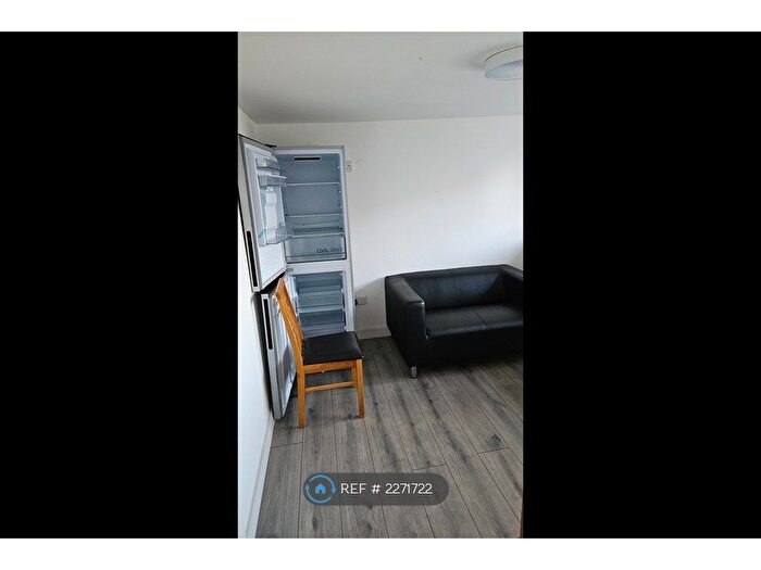 1 Bedroom Flat To Rent In Biscot Road, Luton, LU3