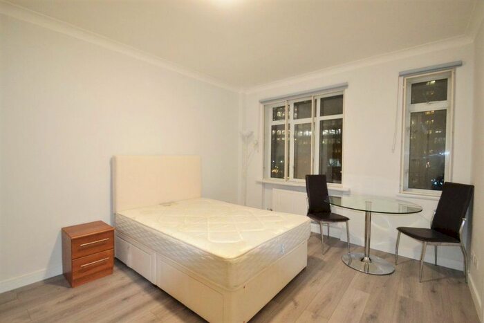 Studio To Rent In Euston Road, London, NW1