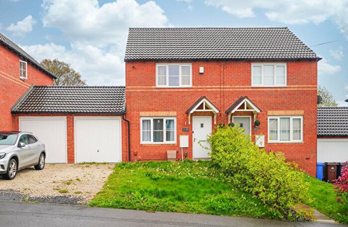 2 Bedroom Semi-Detached House For Sale In Queen Mary Road, Sheffield, S2