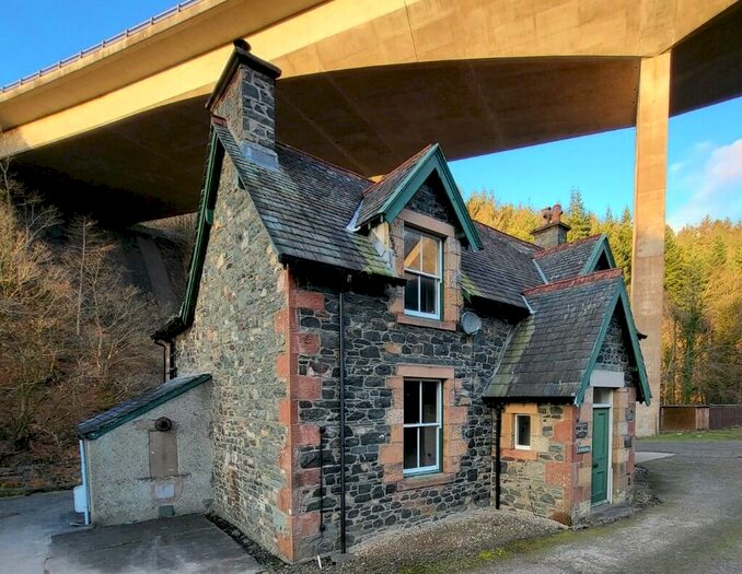 2 Bedroom Detached House To Rent In Riverside House, The Forge, Keswick, Cumbria, CA12