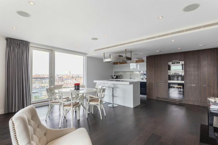 3 Bedroom Flat To Rent In Moore House, Grosvenor Waterside, Gatliff Road, London, SW1W