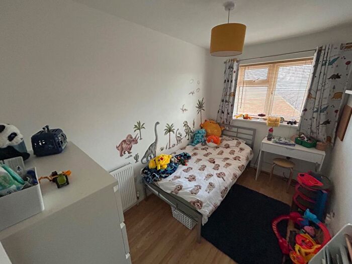 2 Bedroom End Of Terrace House To Rent In Berenger Close, Swindon, SN3
