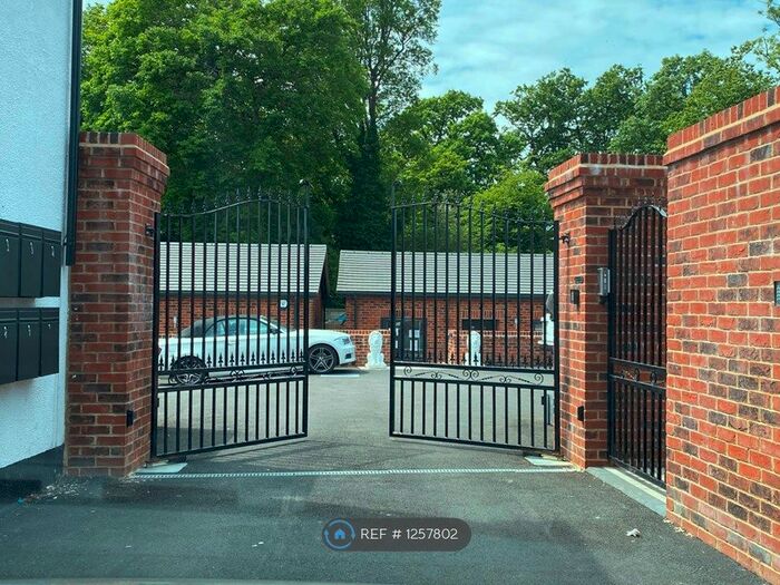 2 Bedroom Bungalow To Rent In Sherlodge Mews, Gillingham ME8