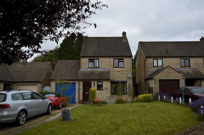 3 Bedroom Detached House To Rent In Farmcote Close, Eastcombe, Stroud, Gloucestershire, GL6