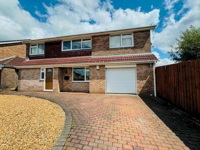 5 Bedroom Detached House To Rent In Elan Way, Caldicot, NP26