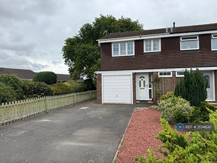 3 Bedroom Semi-Detached House To Rent In Bronte Avenue, Christchurch, BH23