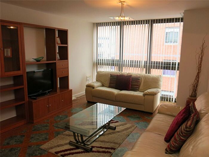 2 Bedroom Flat To Rent In Liberty Place, - Sheepcote Street, Birmingham, B16