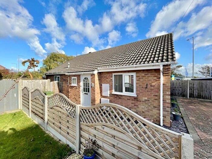 3 Bedroom Detached Bungalow For Sale In Charles Burton Close, Caister-on-sea, NR30