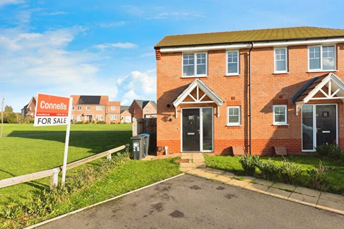 2 Bedroom Semi Detached House For Sale In Williams Close, Bishops Tachbrook, Leamington Spa, CV33
