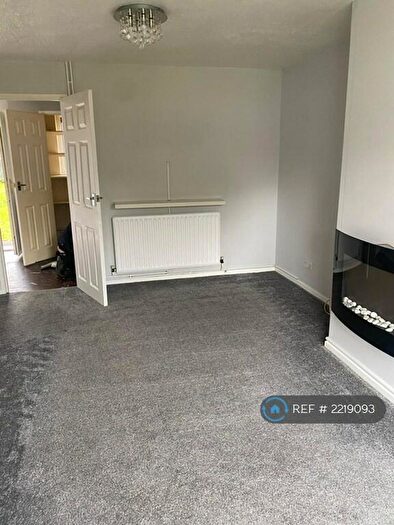 2 Bedroom End Of Terrace House To Rent In Ambleside Drive, Leicester, LE2