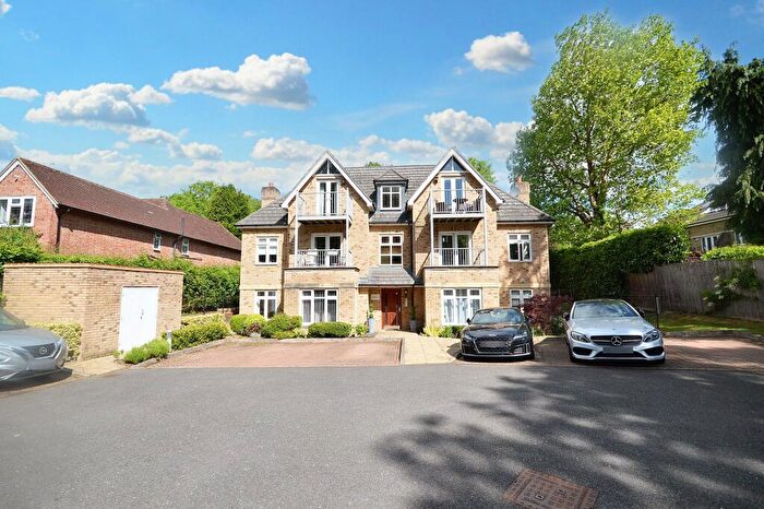 2 Bedroom Flat To Rent In Amersham Road, Hazlemere, HP15