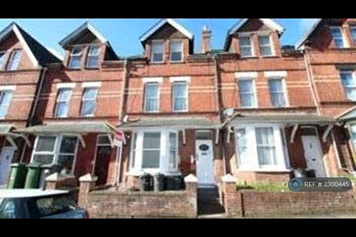 2 Bedroom Flat To Rent In Pennsylvania Road, Exeter, EX4