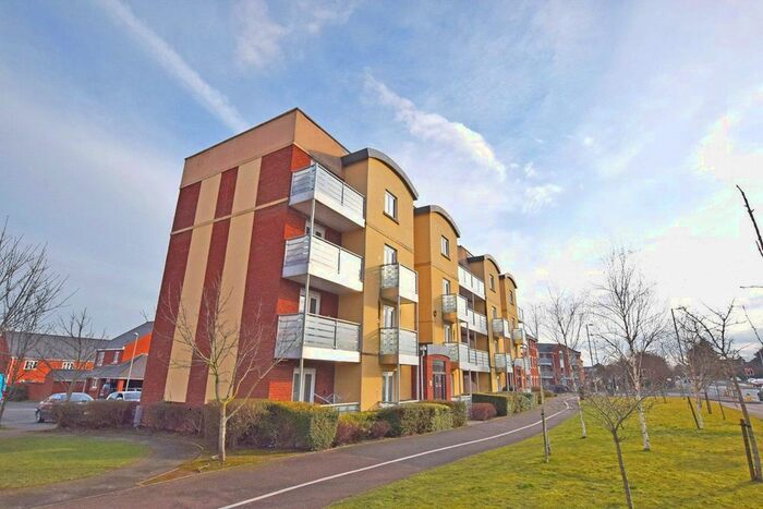 2 Bedroom Flat To Rent In Kings Heath, Exeter, Devon, EX2