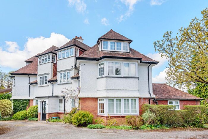 1 Bedroom Apartment To Rent In Hindhead, GU26