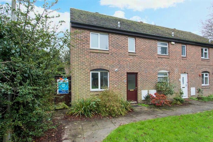 2 Bedroom End Of Terrace House To Rent In The Paddock, Spring Lane, Canterbury, CT1