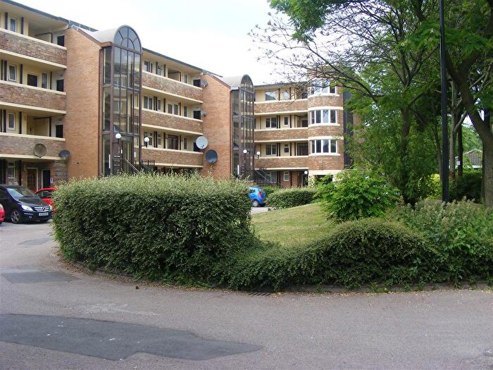 1 Bedroom Flat To Rent In Minster Court, Edge Hill, Liverpool, L7