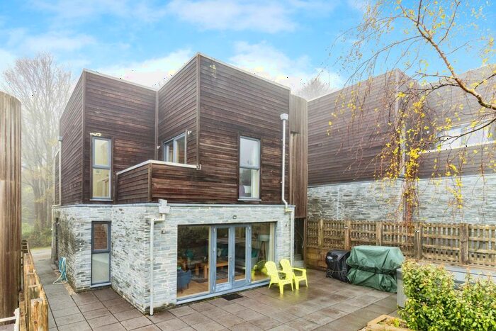 3 Bedroom Detached House For Sale In Holiday Complex, Looe, Cornwall, PL13