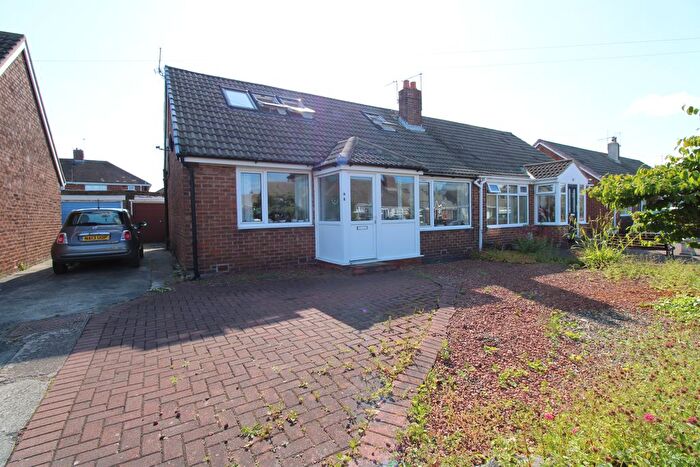 2 Bedroom Bungalow To Rent In Grosvenor Drive, Sunderland, SR6