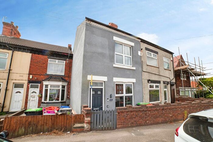 2 Bedroom Semi-Detached House For Sale In Huthwaite Road, Sutton-in-Ashfield, Nottinghamshire, NG17