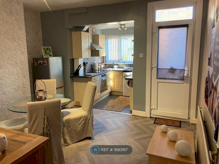 2 Bedroom Terraced House To Rent In Grasmere Road, Barnsley, S71