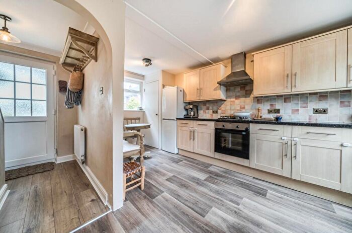 2 Bedroom Terraced House For Sale In Barton Road, Chichester, PO19