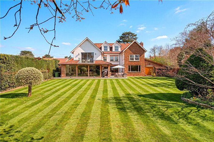 6 Bedroom Detached House For Sale In Top Lane, Copmanthorpe, York, North Yorkshire, YO23