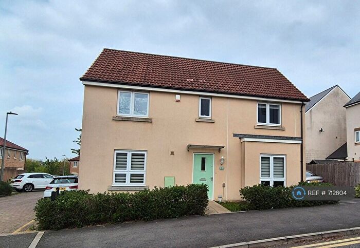 4 Bedroom Detached House To Rent In Newlands Lane, Emersons Green, Bristol, BS16