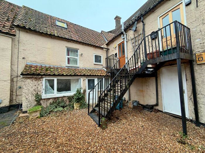 2 Bedroom Maisonette To Rent In High Street, Downham Market, PE38
