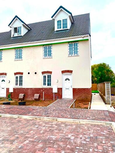 3 Bedroom Terraced House To Rent In Kiln Court, DN3