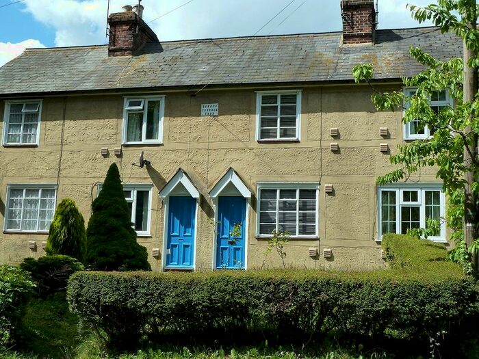 2 Bedroom Terraced House To Rent In Gerald Terrace, Tile Kiln Green