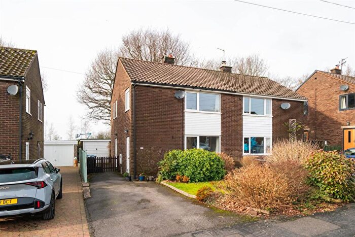 3 Bedroom Semi Detached House For Sale In Pinewood Road, Matlock, DE4