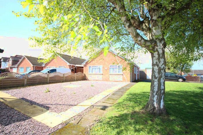 2 Bedroom Property To Rent In Fox Lane, Burton Upon Trent, Staffordshire, DE13