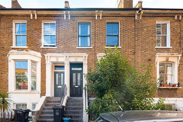 1 Bedroom Flat To Rent In Paragon Road, Hackney, London, E9