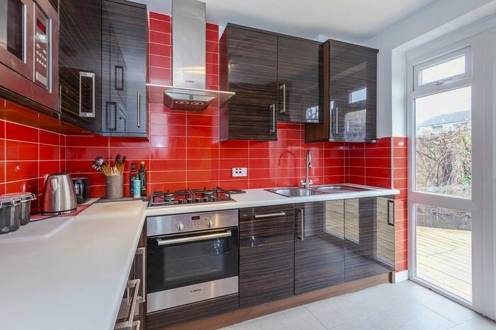 3 Bedroom End Of Terrace House To Rent In Blessington Close, London, SE13