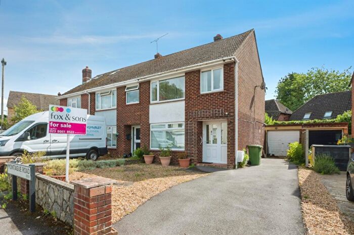 3 Bedroom Semi Detached House For Sale In Montague Road, Bishopstoke, Eastleigh, SO50