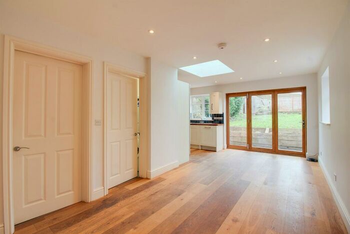 3 Bedroom Semi-Detached House To Rent In Seymour Court Road, Marlow, SL7