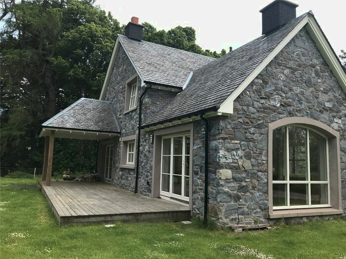 4 Bedroom Detached House To Rent In Station Road, Pitlochry, PH16