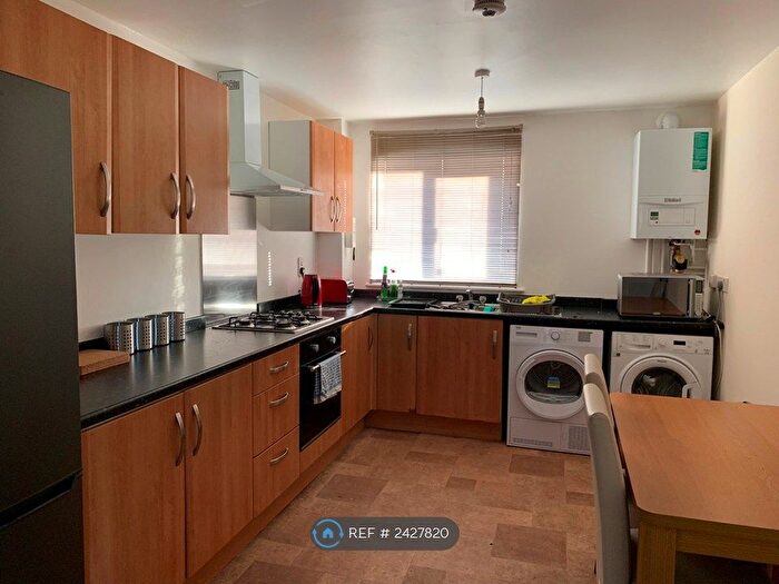 4 Bedroom Detached House To Rent In Chaney Road, Wivenhoe, Colchester, CO7