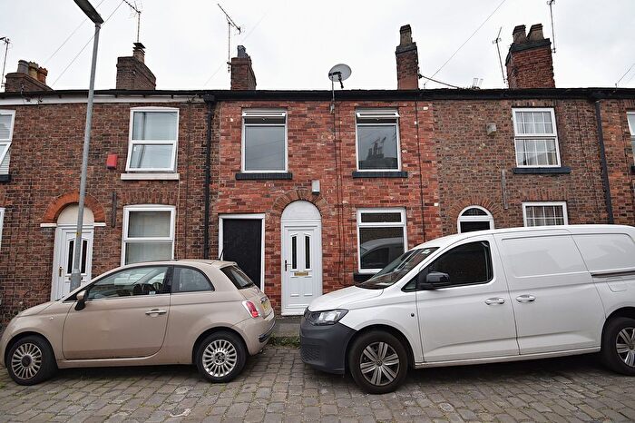 3 Bedroom Terraced House For Sale In Rodney Street, Macclesfield, SK11
