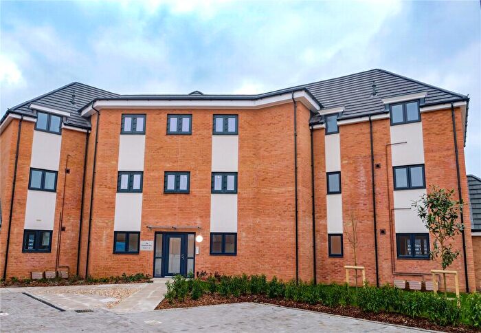 1 Bedroom Flat For Sale In Clarence Place, New Road, West Parley, BH22