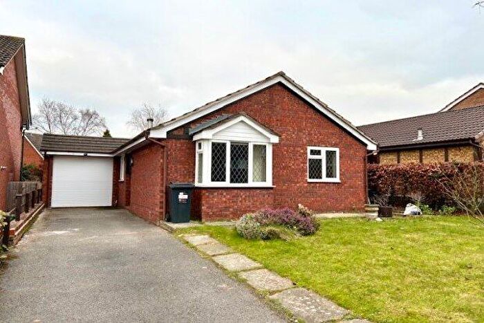 3 Bedroom Bungalow To Rent In Sorrel Close, Chester, CH3