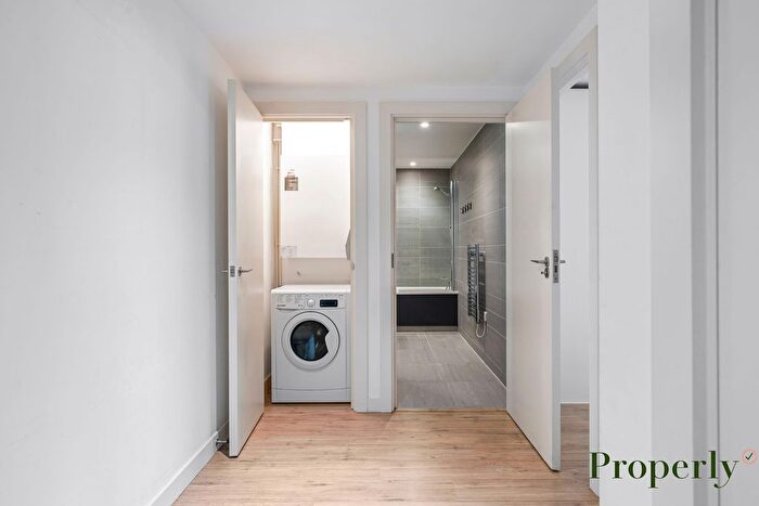 1 Bedroom Flat To Rent In Conington Road, London, SE13
