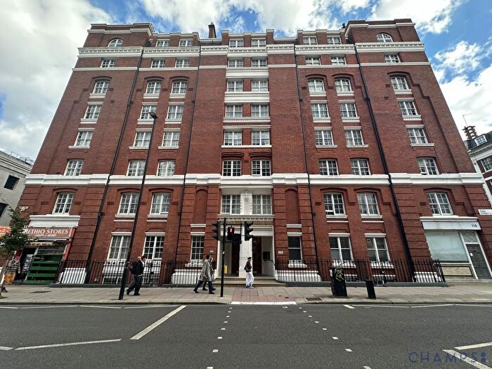 2 Bedroom Block Of Flats For Sale In Queen Alexandra Mansions, WC1H