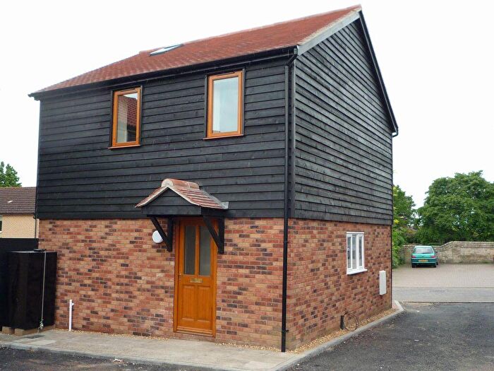 2 Bedroom Detached House To Rent In Mill Yard, Haddenham, Ely, Cambridgeshire, CB6