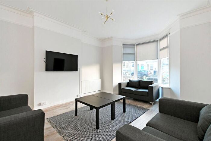 6 Bedroom House To Rent In Granville Road, S2