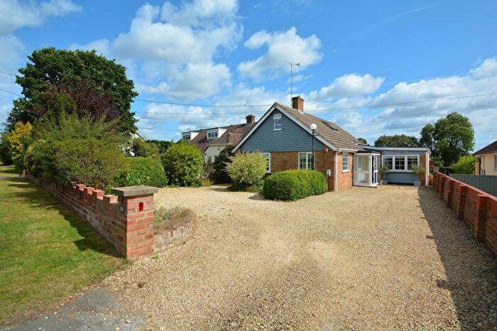 4 Bedroom Detached Bungalow For Sale In Ickford Road, Tiddington, OX9