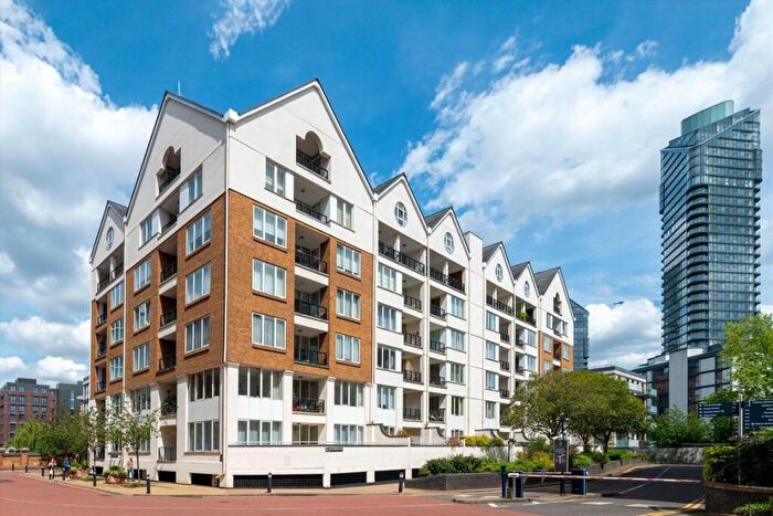 2 Bedroom Flat For Sale In The Quadrangle, Chelsea Harbour, SW10